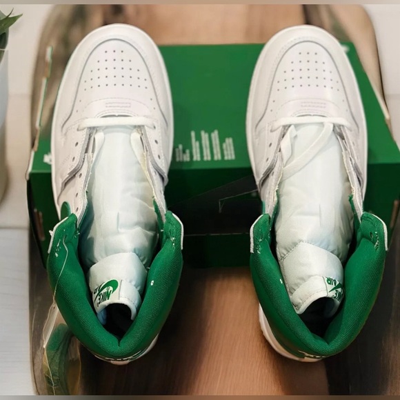 Nike Air Jordan Air Ship PE SP Sneakers - Picture 7 of 10